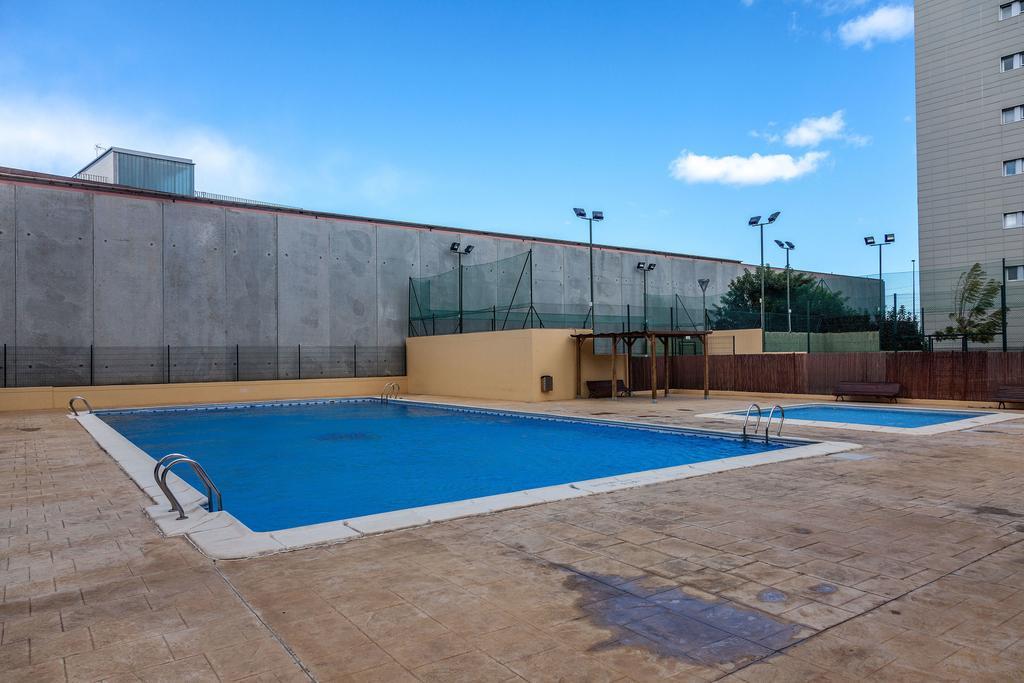Valencia Flat Rental Swim And Paddle Rum bild